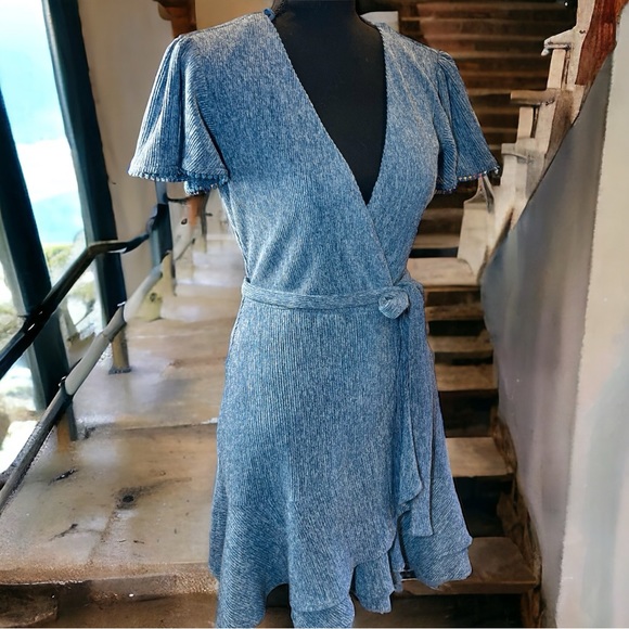 City Studio Estilo Faux Wrap Tiered Ruffle Dress Keyhole Back NWOT Blue Size 3 - Picture 6 of 13